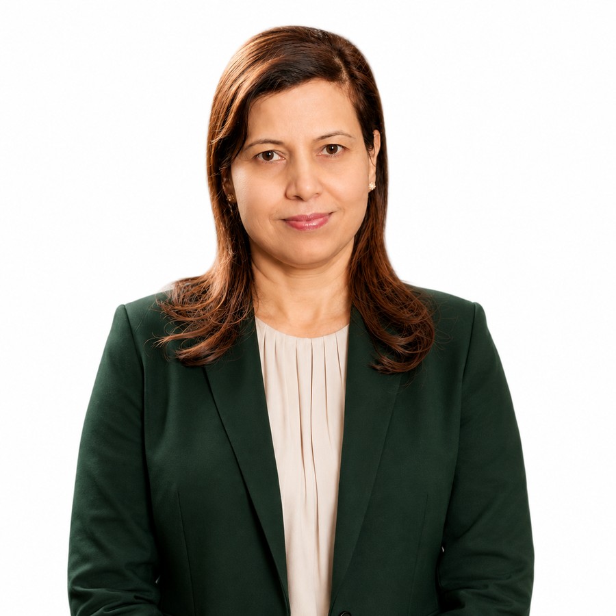Reema Sharma, Licensed Real Estate Broker at SHV Real Estate Corp